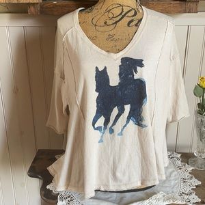 We the free v-neck v-back shirt XS